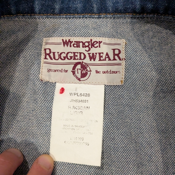 Wrangler Vintage Rugged Wear Blue Denim Trucker Jacket Large - Picture 13 of 13